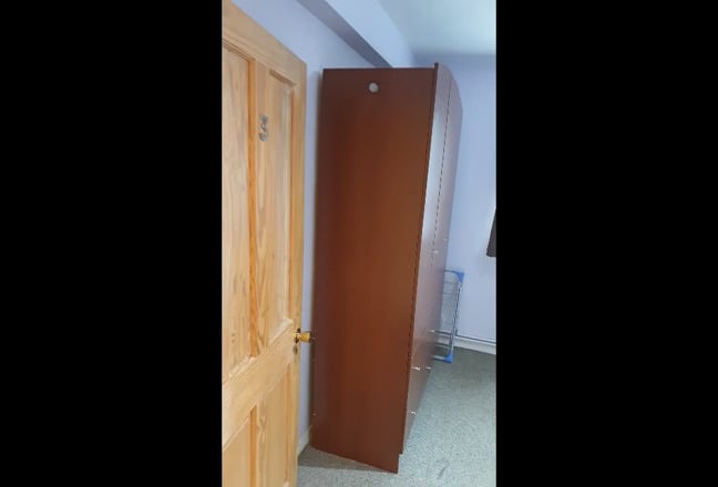 Furnished Double Room Available Main Photo