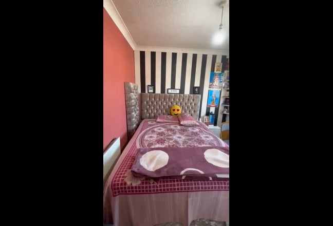 Spacious Ensuite Room with Private Access Main Photo