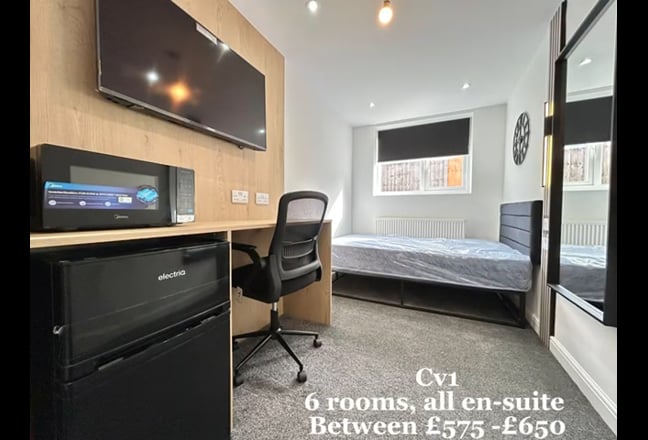 BRAND NEW CV12BX Carmelit Road Ensuite-Kitchen Main Photo