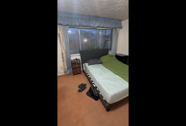 Private Room in Missouri City  Main Photo