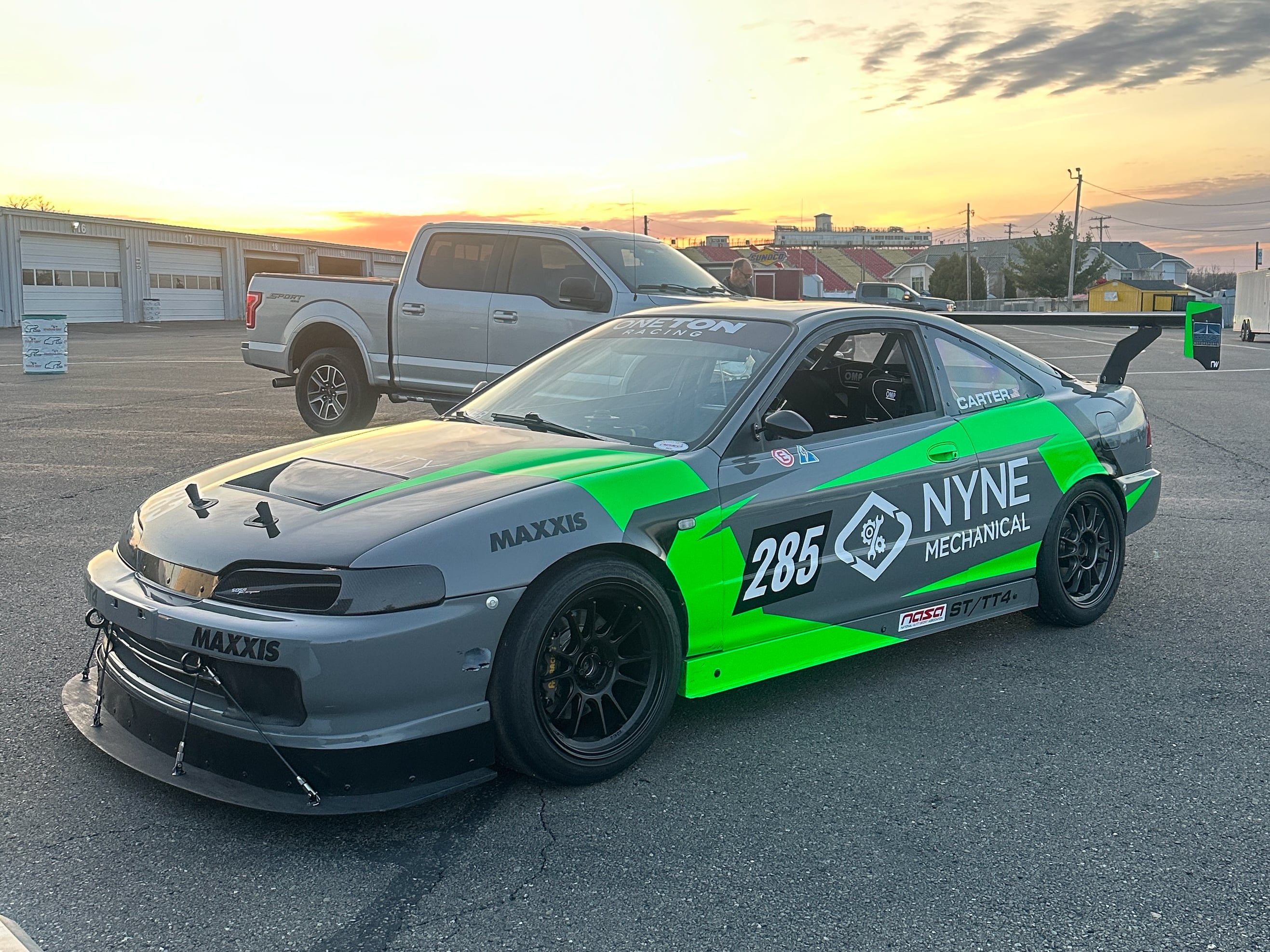 One Ton Racing - K24 Acura Integra - NASA ST4 Sprint Race - Watkins ...