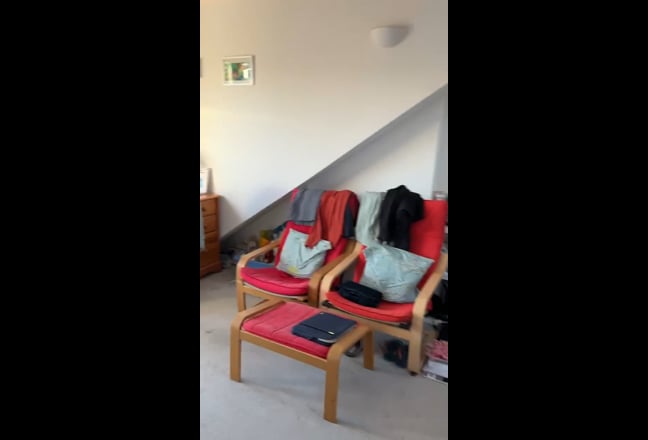 Large en-suite room for couples Main Photo