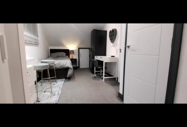 Double bed room, First floor  Main Photo