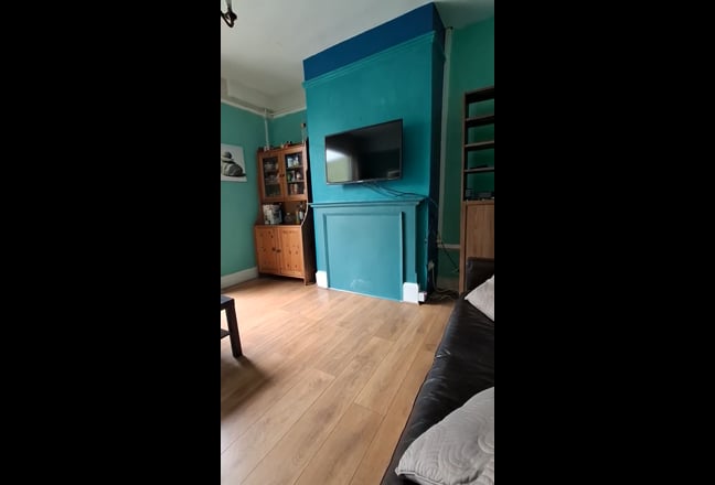 Stylish Double in Charming Edwardian Home Main Photo