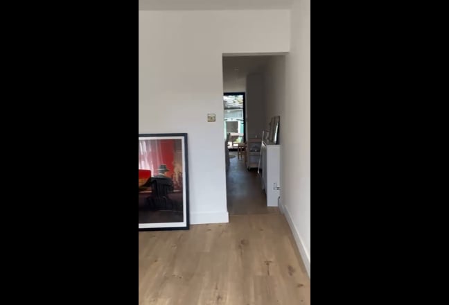 ✨ Female Only – Beautiful Newly Renovated Home ✨ Main Photo