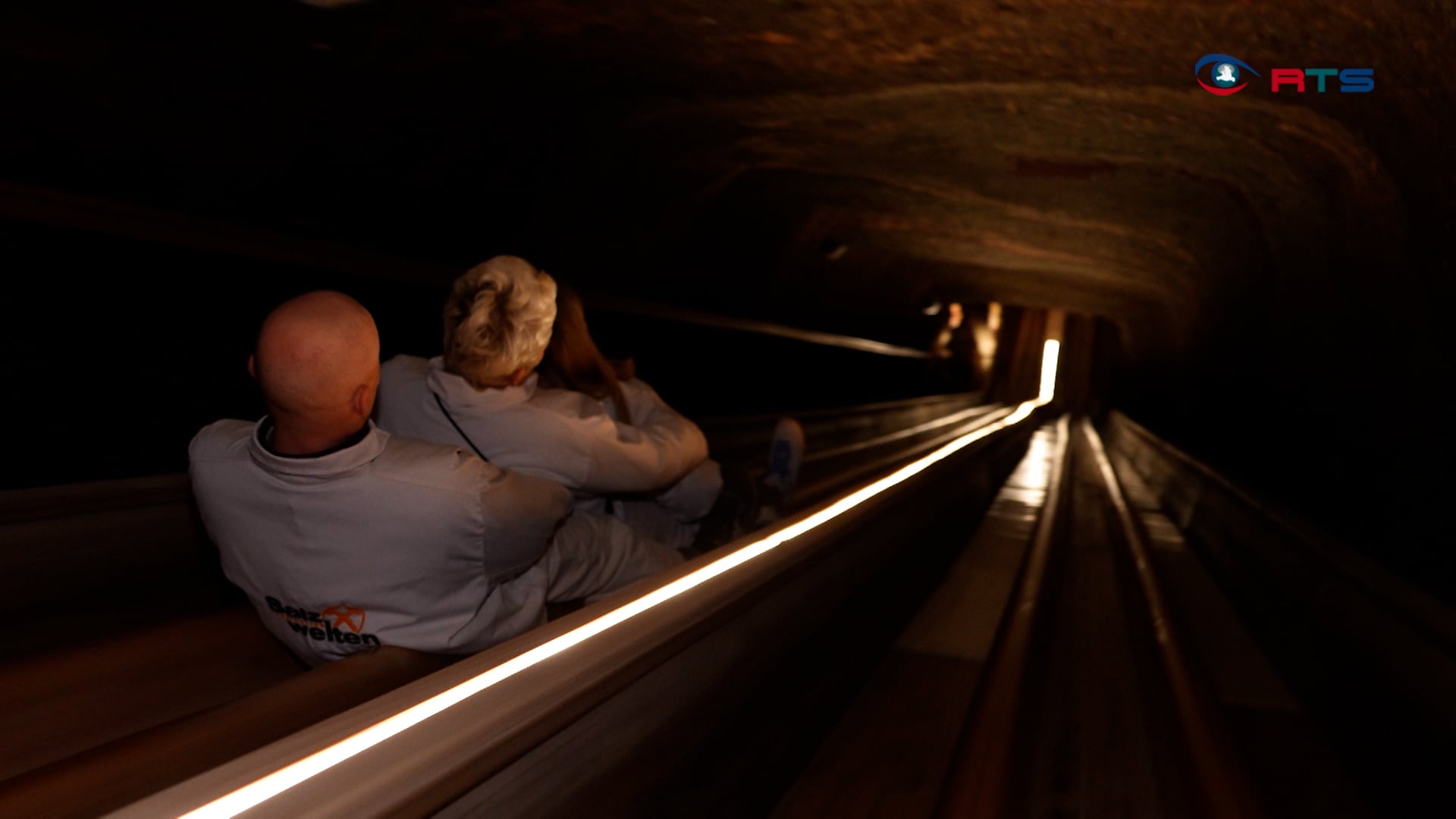der-berg-ruft-die-sommerhighlights-in-den-salzwelten-hallein