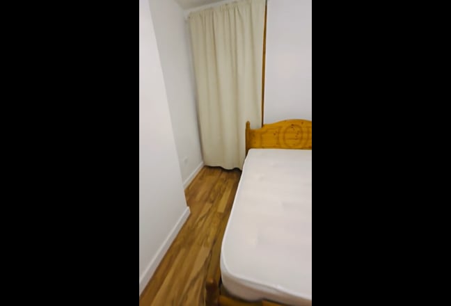 Double Room in a clean and quiet house! Main Photo