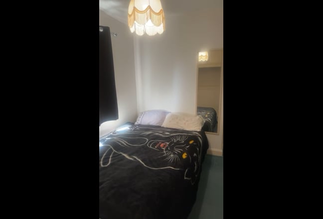 Available room for rent  &pound;700 all bills inclusive  Main Photo