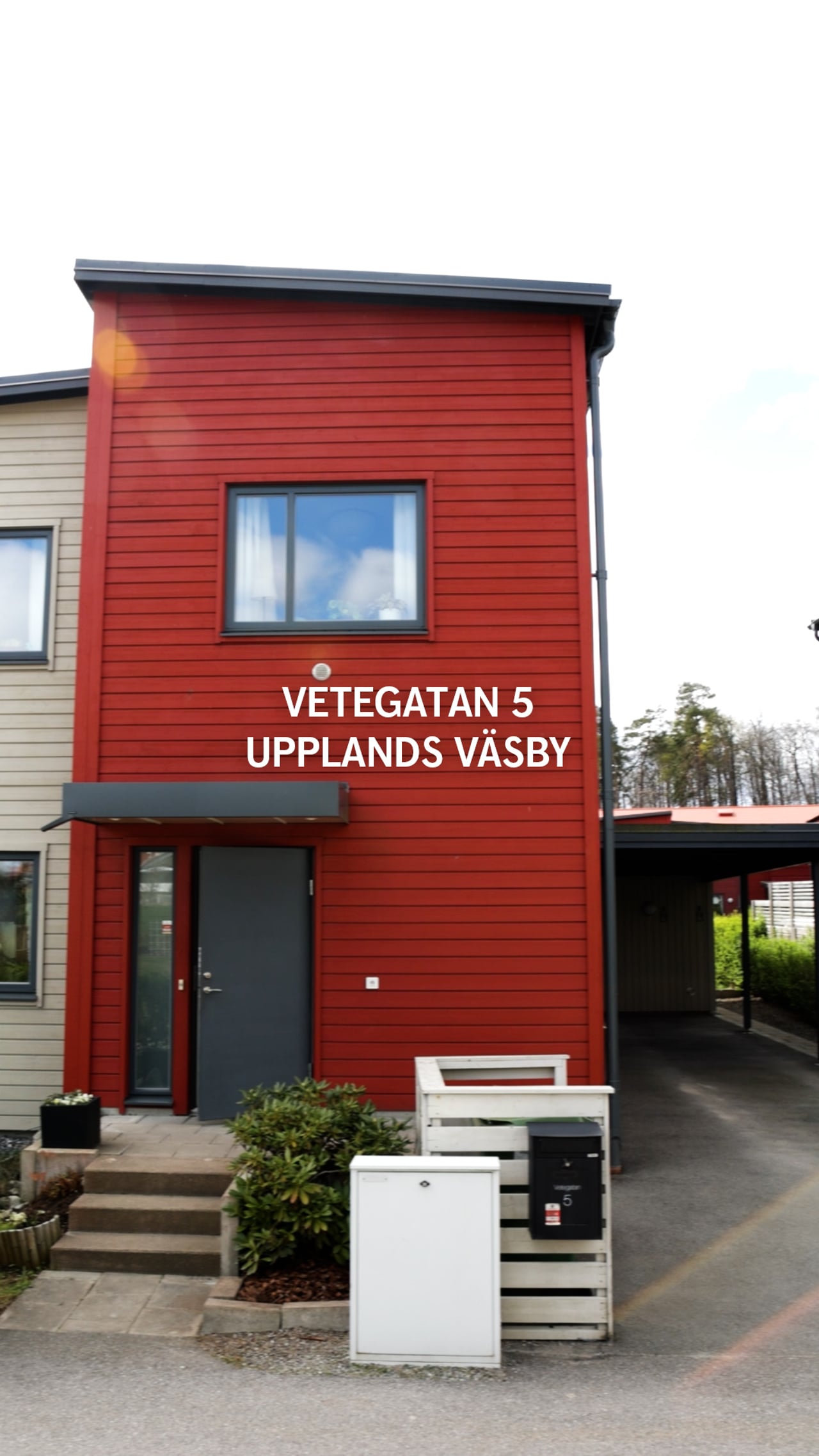 5 rum Villa på Vetegatan 5 Eds Allé Upplands Väsby kommun - video
