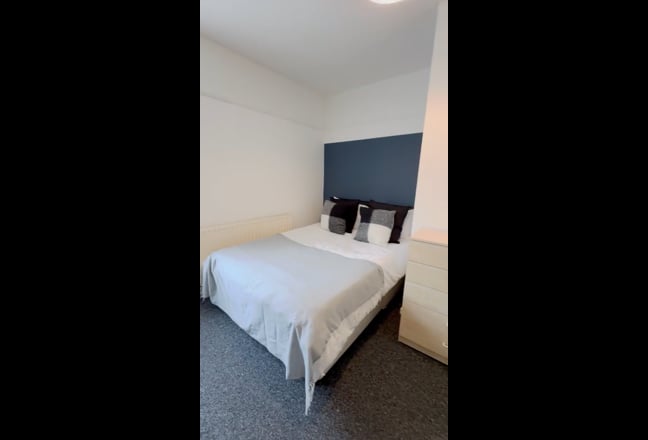 En-suite Room Polygon SO15(BR) Main Photo