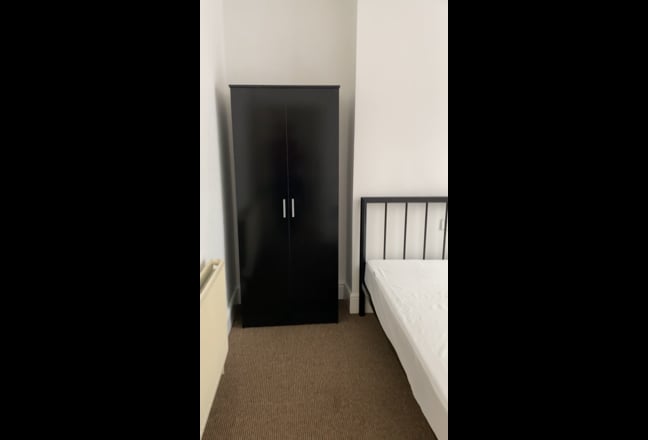 1 x Room Available 31.05.2026 Main Photo