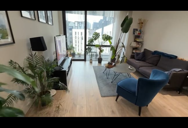 Lovely Single Room in Stratford w/gym Main Photo