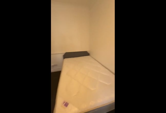 Room for rent in Clifton shared 4 bed Main Photo