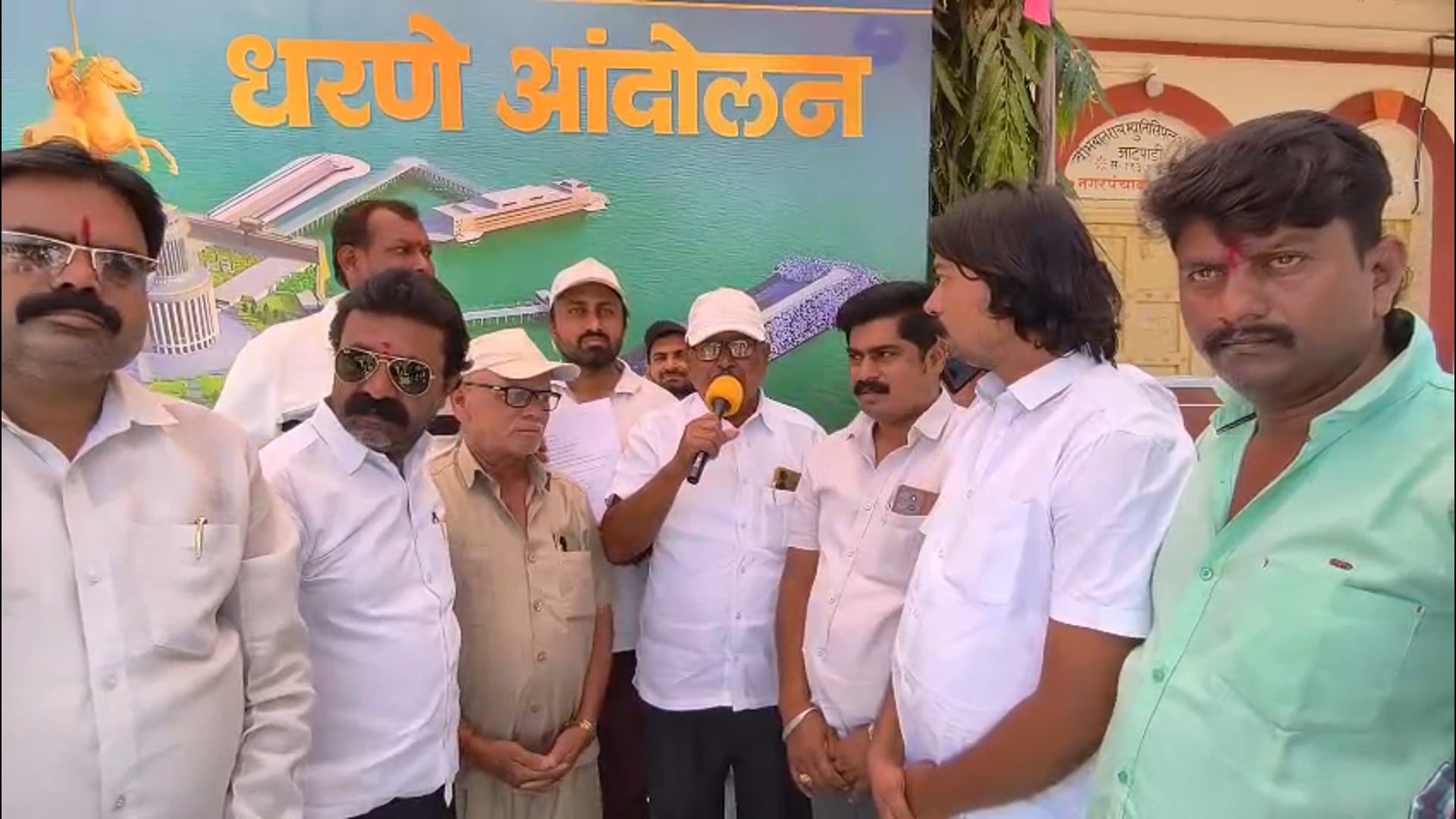 आंदोलनाची ठिणगी पसरली तर सरकारला थांबवण्यासाठी जड जाईल- डी एम पाटील