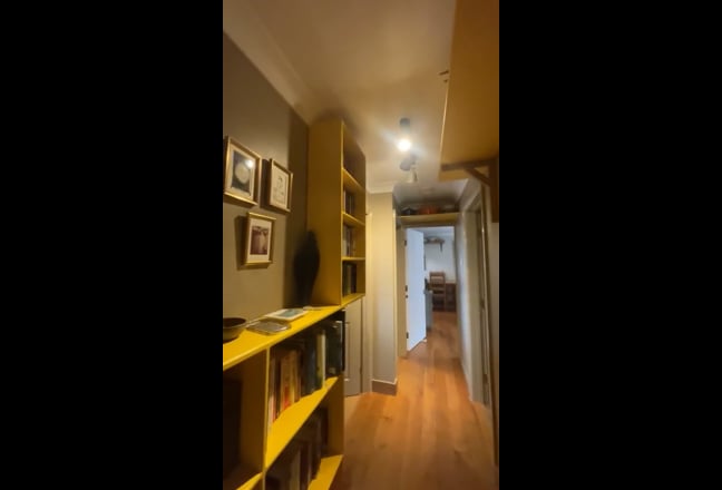 Beautiful 1-bed on Victoria Park Sublet 3 MONTH Main Photo
