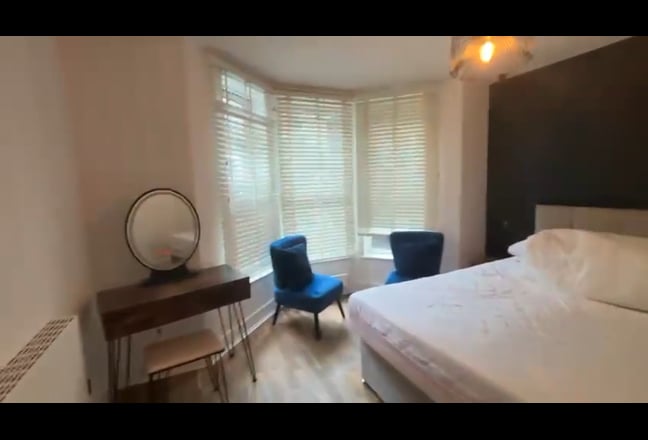 Fully Furnished Modern 1 Bedroom Flat Main Photo