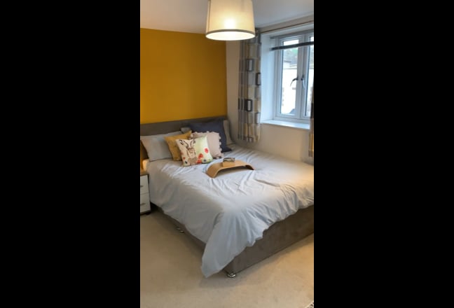 **Great Location**Really Friendly House** Main Photo