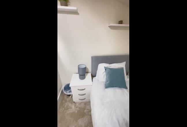 🔥 Lovely Room West Hampstead | June Move-In 🌼 Main Photo