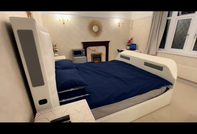 Double Bedroom Fully Furnished, Parking Main Photo