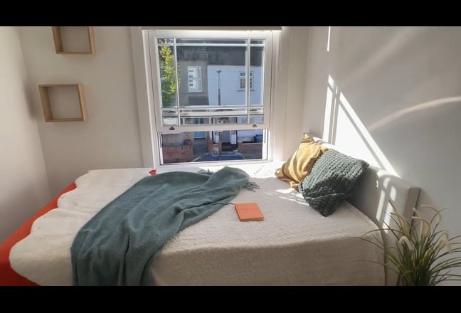 🪟 Sash Windows & High Ceilings in Central Watford Main Photo