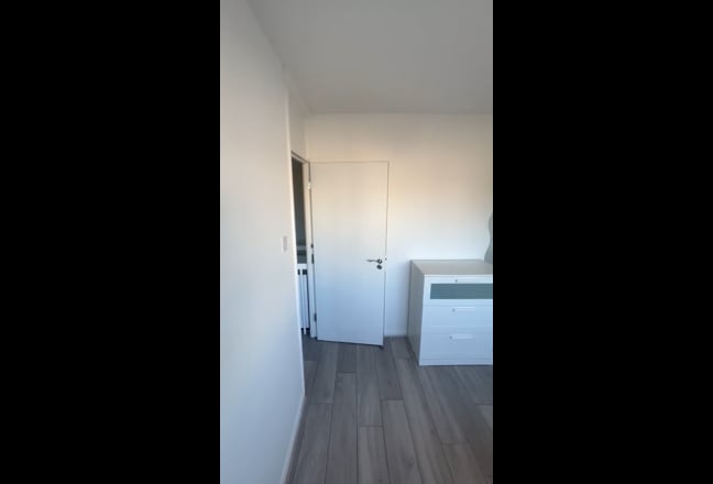 Double Room, Short Walk from Mile End Tube Main Photo
