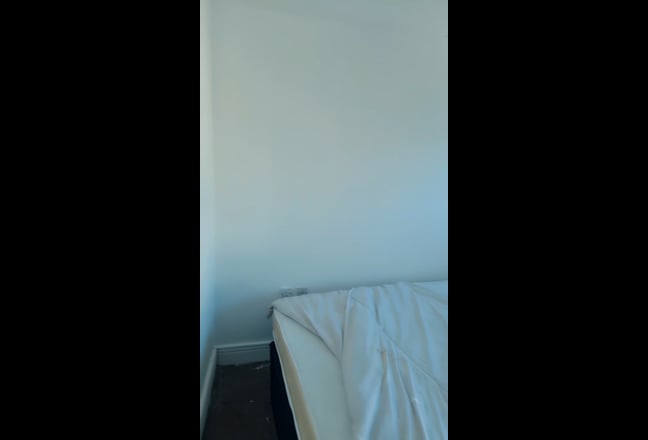 Premium King & Double bedrooms Ensuite lewisham Main Photo