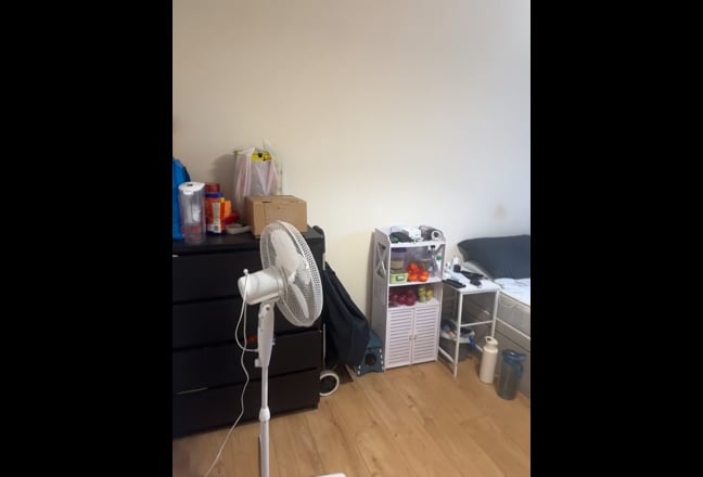 1 double  bedroom available for rent Main Photo