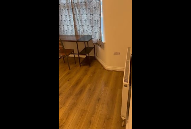 Double room to rent  Main Photo