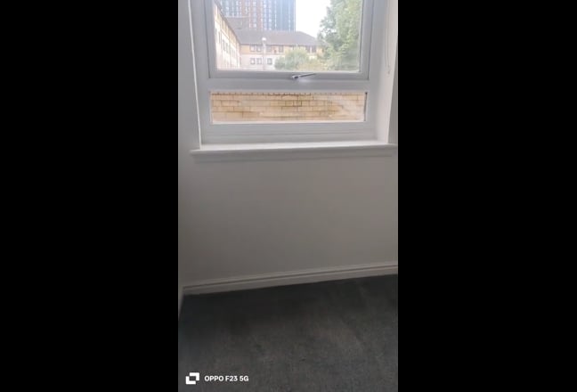 Single Room available for Female  Main Photo