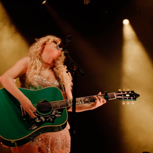 Megan Moroney | Live Moment