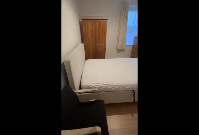 Huge Double Room  Southville/Close North St Main Photo