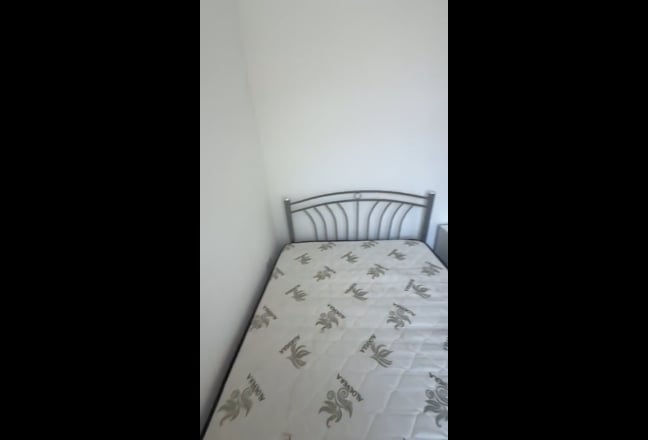 Bright One Bedroom Finsbury Park Main Photo
