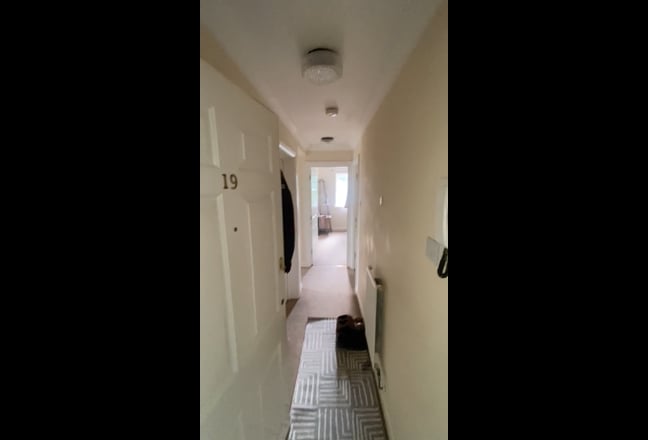 Double Room en-suite in Redhill Main Photo