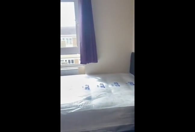 Double Room in Mile End - Bills Included Main Photo