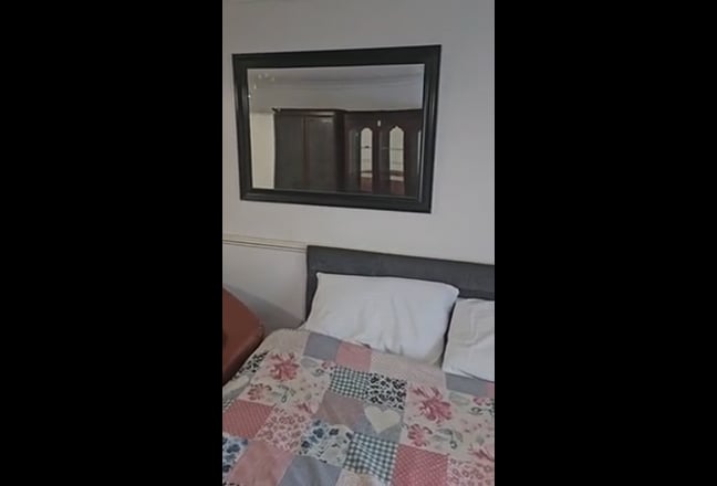 Extra large room for rent in Conniburrow MK Main Photo