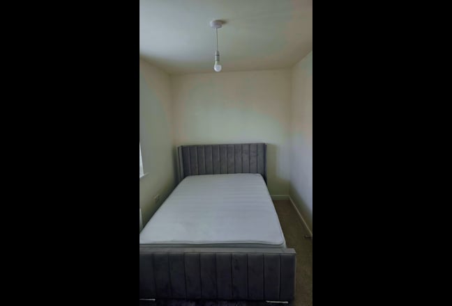 ​Modern Double Room in Cannock (WS11 Main Photo