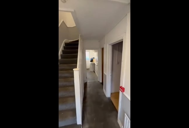 3 Single Rooms  Main Photo
