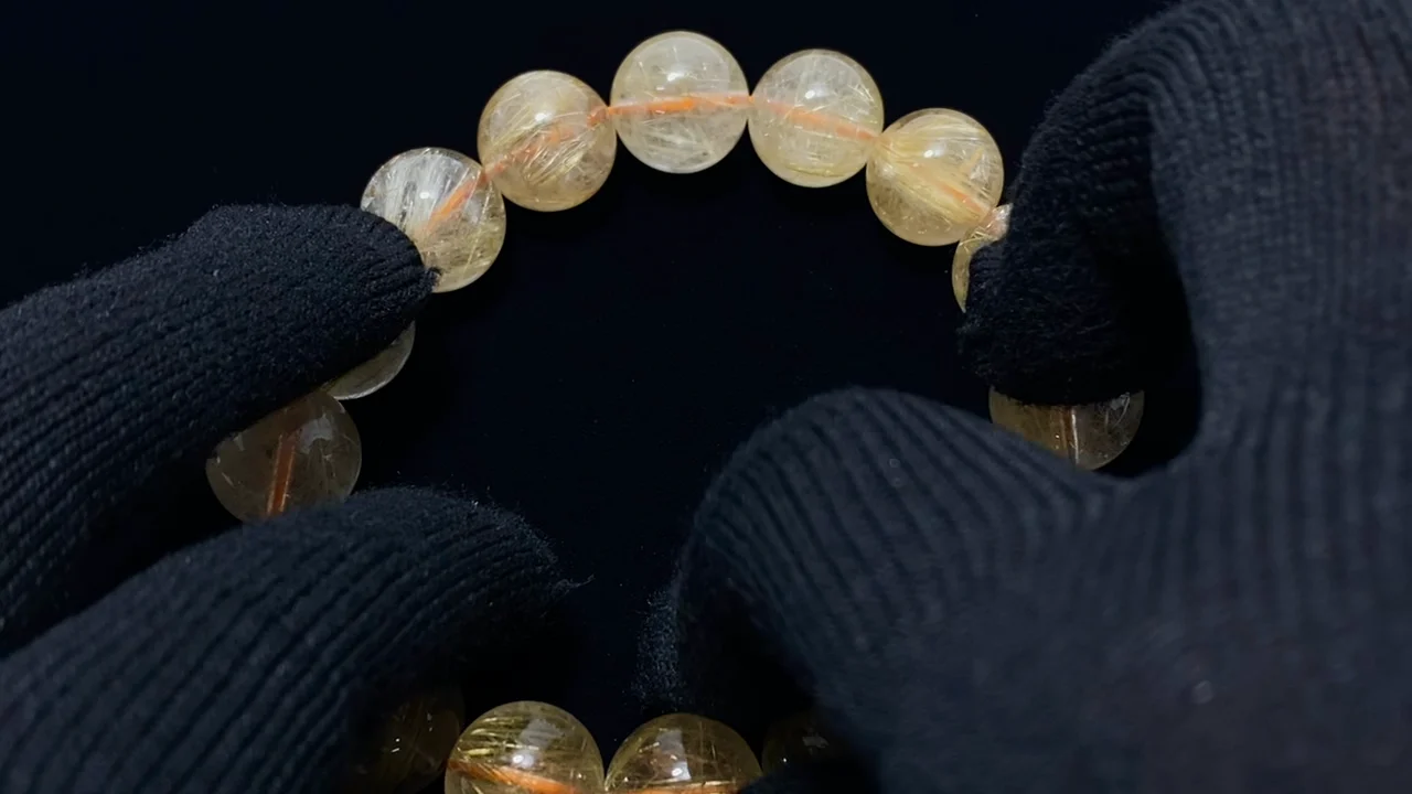 動画】【1点もの】ルチルクォーツAA++ ラウンド13.5mm 1連(ブレス) NO