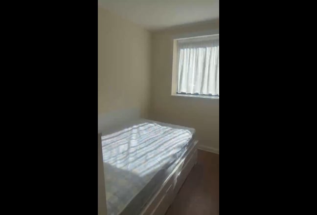 Short Term En-suite Room | Bangor Student Accommod Main Photo