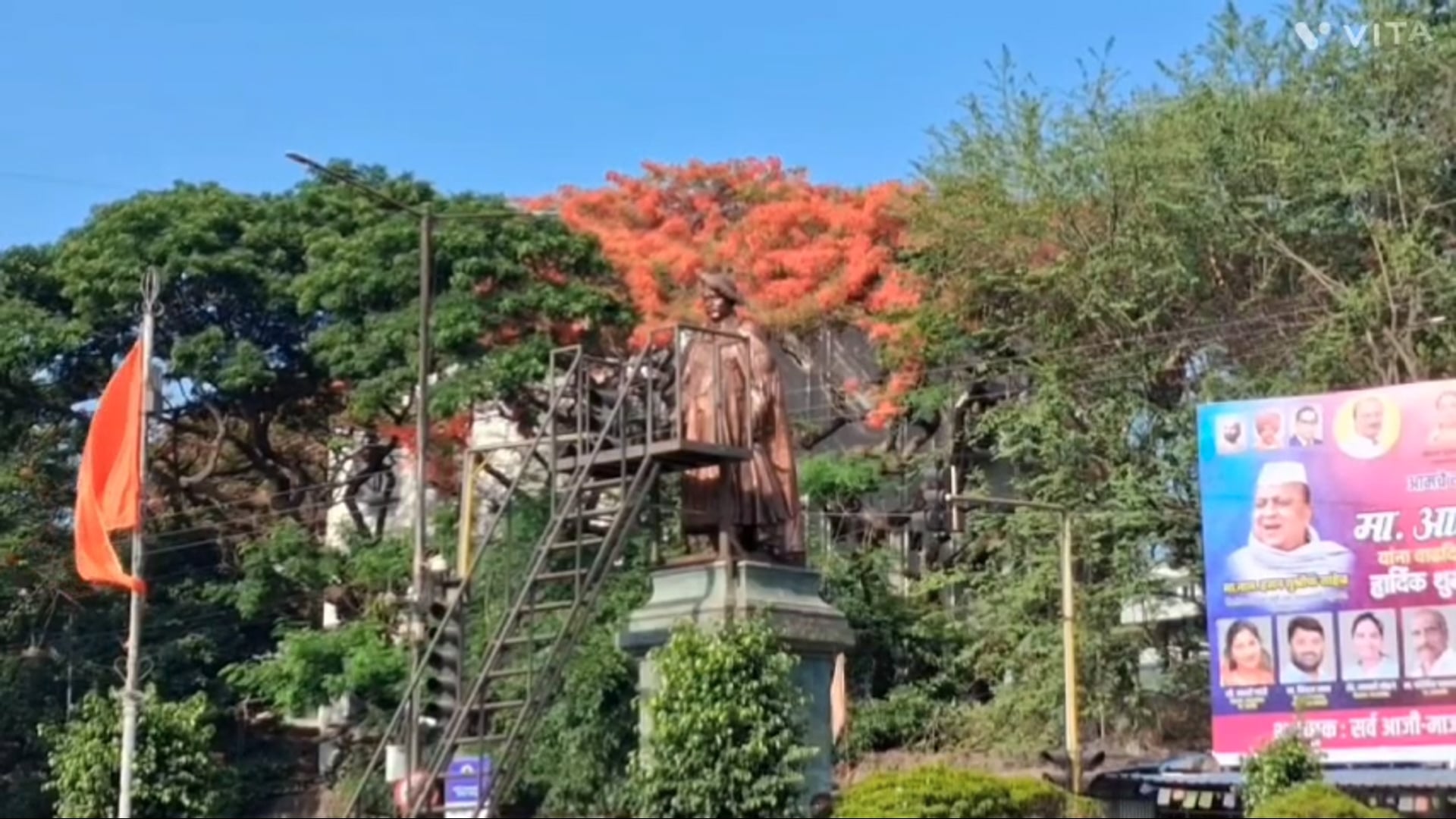लोकराजा राजश्री छत्रपती शाहू महाराज यांची पुण्यतिथी निमित्त ऐतिहासिक दसरा चौकात पुष्पहार घालून विनम्र अभिवादन केले.