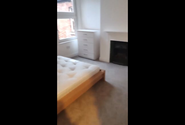 Double Room for Rent in Cricklewood Main Photo