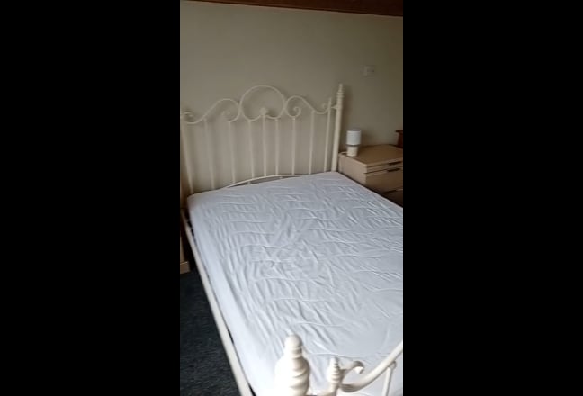 Available 07/06/26 En-Suite Dble Room  Nr Waitrose Main Photo