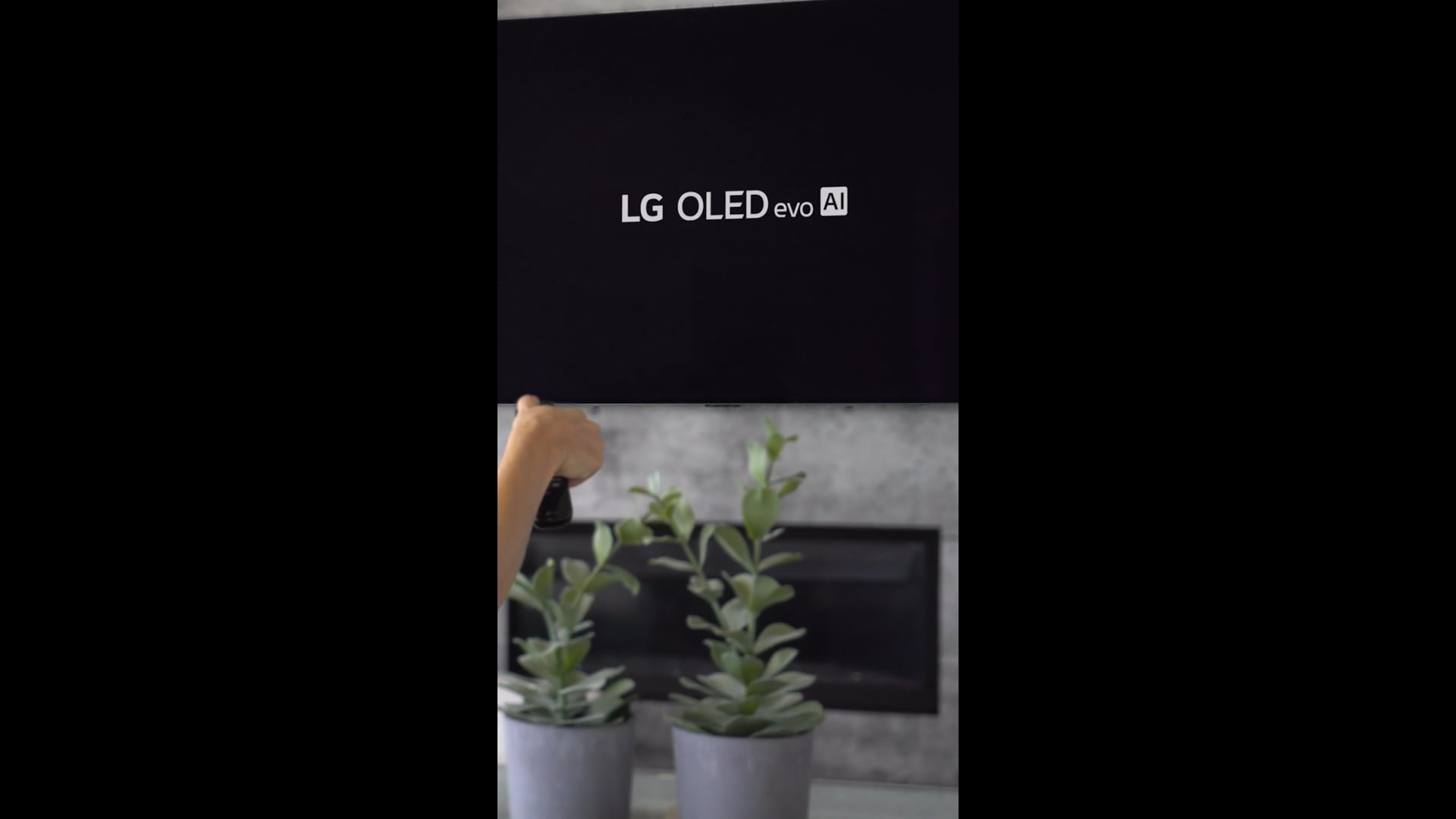 LG_Genie Bouchard Partnership Social Video