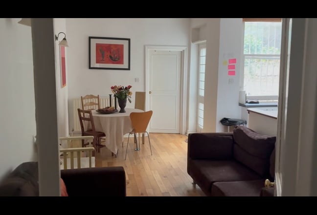 1br in West Kensington available 10 May Main Photo