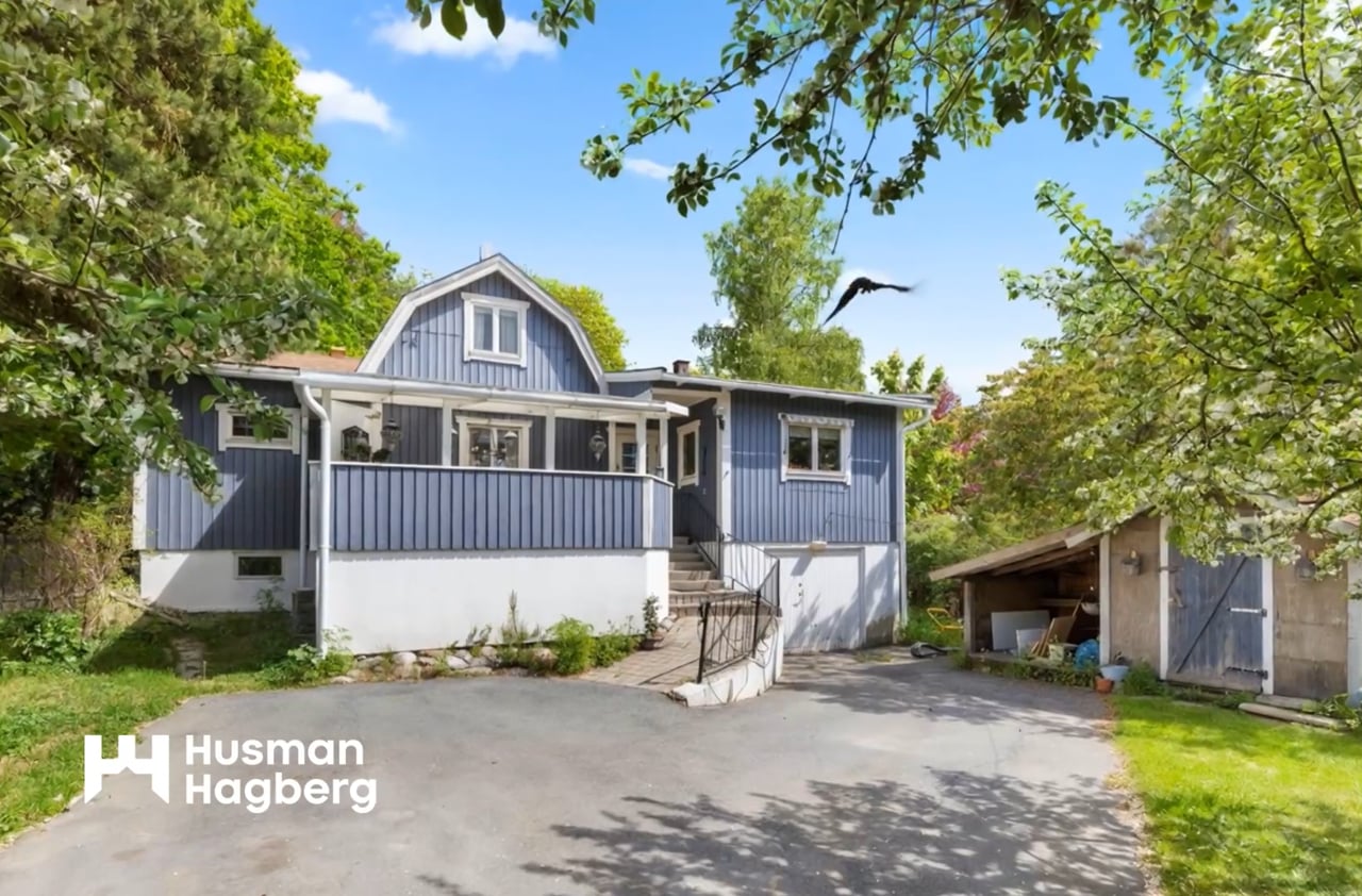 5 rum Villa på Brudkronevägen 3 Älvsjö - Solberga Stockholms kommun - video