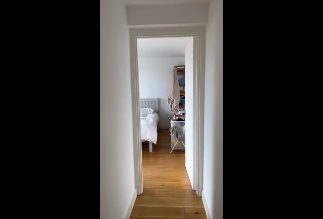 Spacious double room in Bayswater Main Photo