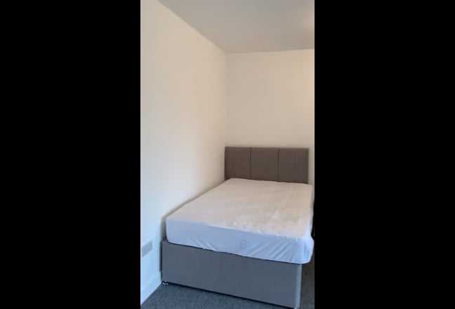Modern and Large Double in DY5 Main Photo