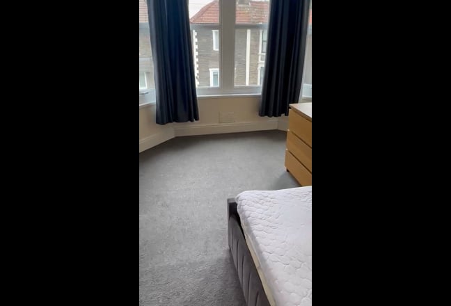 Huge Double Room in Downend/Staple Hill Main Photo