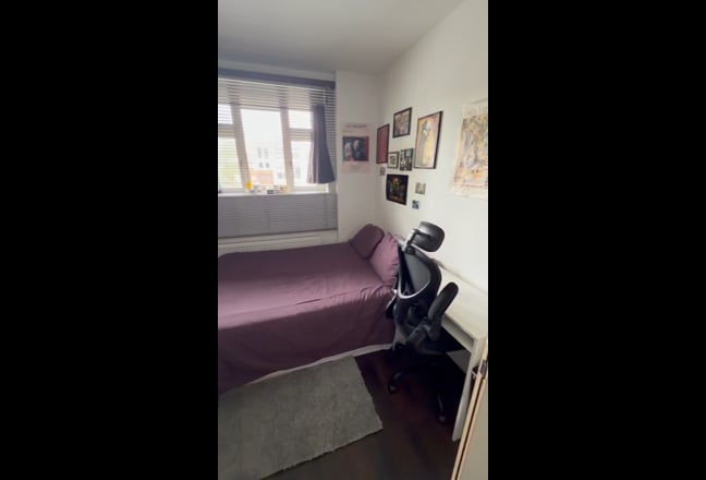 Bright Double room-Bethnal Green - No living room Main Photo