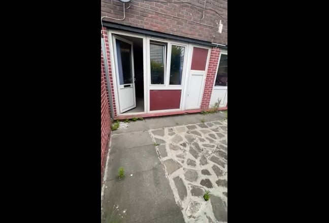 Small Double Room Deptford - (All Bills Included) Main Photo